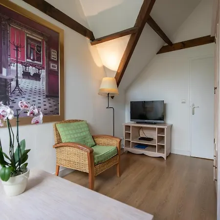 Karma La Normande מלון